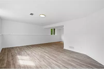 1060 S Millard Way, Stone Mountain, GA 30088 - Photo 17