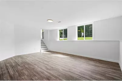 1060 S Millard Way, Stone Mountain, GA 30088 - Photo 15