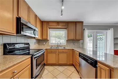 1101 Collier Road NW #Q5, Atlanta, GA 30318 - Photo 11
