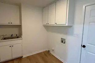 352 N Peak Dr, Alpharetta, GA 30022 - Photo 3