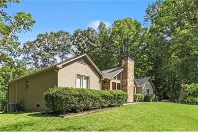 4098 Happy Valley Circle, Newnan, GA 30263 - Photo 5