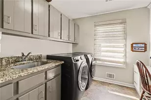 4098 Happy Valley Cir, Newnan, GA 30263 - Photo 37