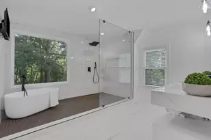 8705 River Bluff Ln, Roswell, GA 30076 - Photo 29