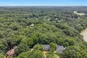 8705 River Bluff Ln, Roswell, GA 30076 - Photo 57