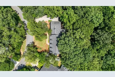 8705 River Bluff Lane, Roswell, GA 30076 - Photo 69