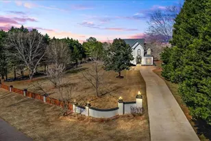 3955 Pucketts Rd, Snellville, GA 30039 - Photo 41