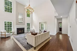 1305 Rosewood Dr, Alpharetta, GA 30005 - Photo 13