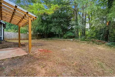 917 Lake Watch Drive, Stone Mountain, GA 30088 - Photo 23