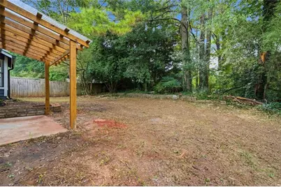 917 Lake Watch Drive, Stone Mountain, GA 30088 - Photo 23