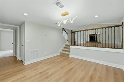 917 Lake Watch Drive, Stone Mountain, GA 30088 - Photo 9