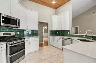 2531 Apalachee Run Way, Dacula, GA 30019 - Photo 3