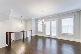 4304 Walsh Dr, Dunwoody, GA 30338 - Photo 5