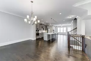 4304 Walsh Dr, Dunwoody, GA 30338 - Photo 7