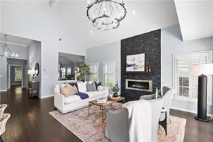 6430 Spinnaker Ln, Alpharetta, GA 30005 - Photo 9