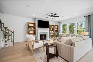 372 Aidens Blf, Hoschton, GA 30549 - Photo 5