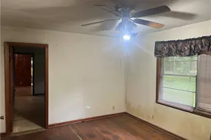 172 Raymond Carson, Newnan, GA 30265 - Photo 37
