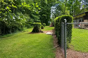 172 Raymond Carson, Newnan, GA 30265 - Photo 7