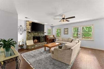 7803 Beachwood Drive, Murrayville, GA 30564 - Photo 17