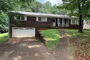 3827 Sherwood Dr, Douglasville, GA 30135 - Photo 1