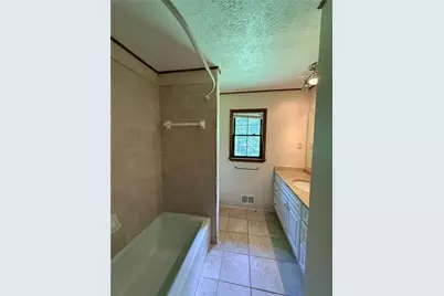 3827 Sherwood Drive, Douglasville, GA 30135 - Photo 17