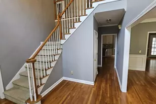 1381 Providence Dr, Lawrenceville, GA 30044 - Photo 5