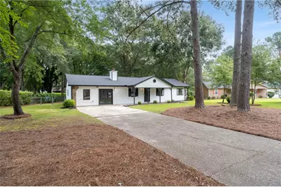 1526 Haynes Court, Grayson, GA 30017 - Photo 3