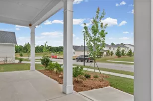 137 Kenney Wy, Locust Grove, GA 30248 - Photo 3