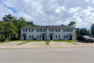 3681 Hopkins Crossing SW, Powder Springs, GA 30127 - Photo 3