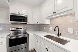 4147 N Gloucester Pl, Atlanta, GA 30341 - Photo 7