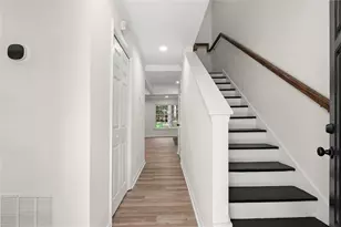 4147 N Gloucester Pl, Atlanta, GA 30341 - Photo 3