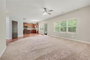 611 Little Bluestem Trl, Hoschton, GA 30548 - Photo 11