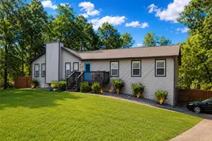 1522 Dupree Rd, Woodstock, GA 30189 - Photo 1