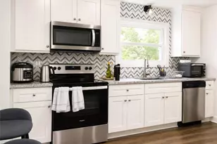 1522 Dupree Rd, Woodstock, GA 30189 - Photo 5