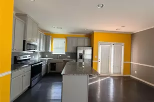 2352 Rolling Trl, Lithonia, GA 30058 - Photo 3