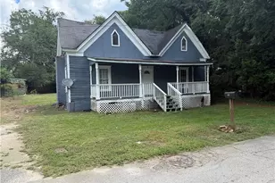 140 Capitol Ave, Winder, GA 30680 - Photo 3
