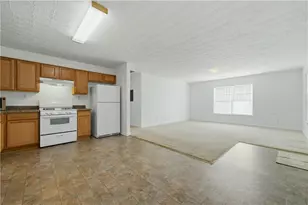 6955 Satterlee Woods Ln, Austell, GA 30168 - Photo 9