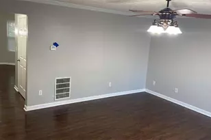 2752 Valley Green Dr, Gainesville, GA 30504 - Photo 9