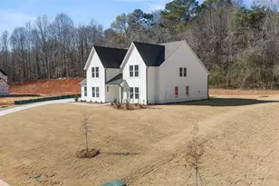 8320 Creekside Overlook Dr, Gainesville, GA 30506 - Photo 3