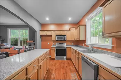 481 Pine Drive, Stone Mountain, GA 30083 - Photo 11