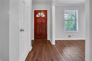 4960 Cold Springs Dr NW, Lilburn, GA 30047 - Photo 5