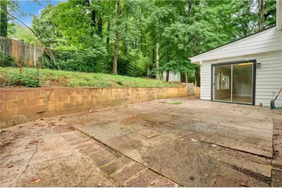 4960 Cold Springs Drive NW, Lilburn, GA 30047 - Photo 35