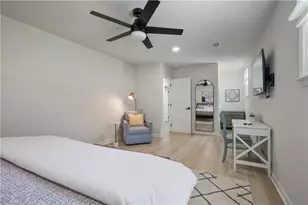 677 Hillandale Circle SW, Marietta, GA 30064 - Photo 27