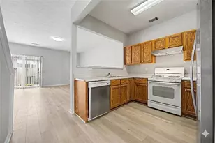 1212 Penhurst Way, Lawrenceville, GA 30043 - Photo 3