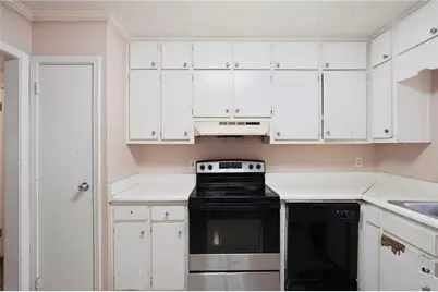4540 Birch Ridge Trail, Stone Mountain, GA 30083 - Photo 13