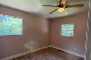 285 Queen Helen Ln, Jonesboro, GA 30236 - Photo 19