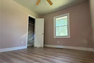 285 Queen Helen Ln, Jonesboro, GA 30236 - Photo 17