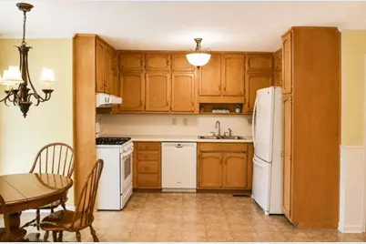 823 Ridge Avenue, Stone Mountain, GA 30083 - Photo 9