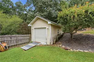 3522 Cameron Dr, Gainesville, GA 30506 - Photo 35