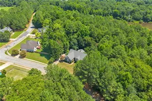 905 Daisy Ln, Athens, GA 30605 - Photo 3
