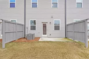 1512 Parks Edge Ln NW, Atlanta, GA 30318 - Photo 19